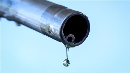 In den Landkreisen Cuxhaven und Harburg hatten Diebe es auf Kraftstoff abgesehen - und teils erhebliche Mengen erbeutet (Symbolbild).