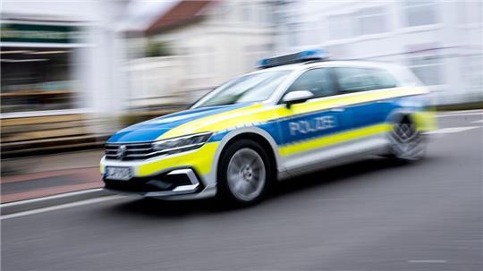 In den Regionen Niedersachsens soll die Polizeipräsenz erhöht werden. (Archivbild)
