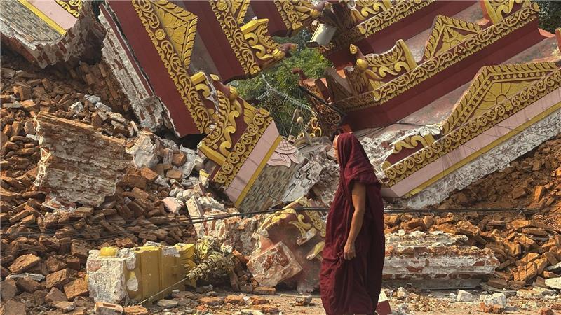 Ein Jahr danach: Myanmar ringt weiter mit Folgen des Bebens In den Regionen Sagaing und Mandalay wurden auch viele heilige Stätten zerstört. (Archivbild)