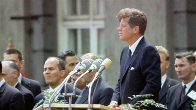 Die Deutschen und Amerika - enttäuschte Liebe? In der Amtszeit von Präsident John F. Kennedy erreichte die Amerika-Begeisterung in Deutschland vermutlich ihren Höhepunkt (Archivbild).