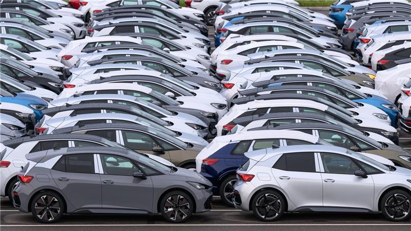 Dax-Konzerne machen deutlich weniger Gewinn In der Autobranche sinken die Gewinne.