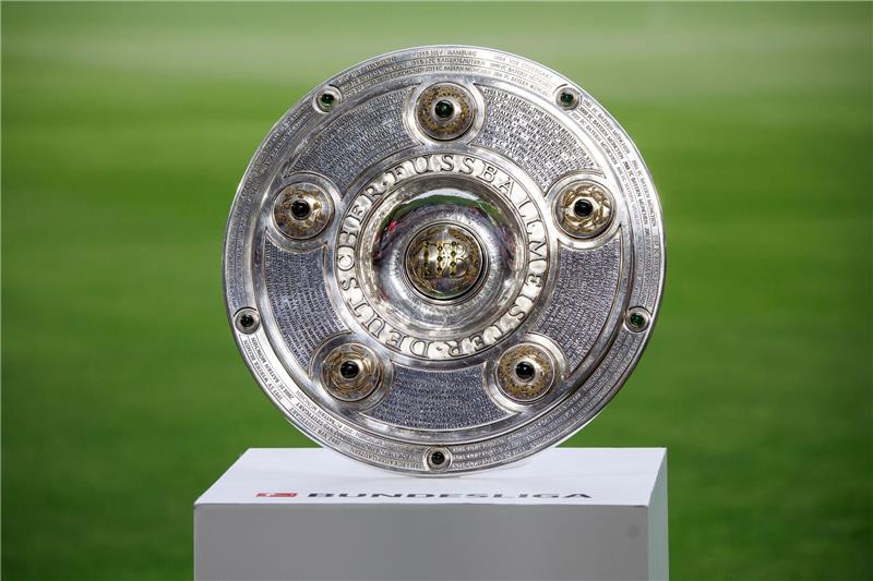 Bundesliga: Welche Entscheidungen am Wochenende fallen können In der Bundesliga naht die Entscheidung, wer die Meisterschale gewinnen wird.