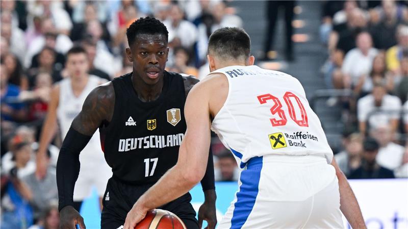 Serie gerissen: Erster Dämpfer für deutsche Basketballer In der Defensive gefordert: Deutschlands Kapitän Dennis Schröder.