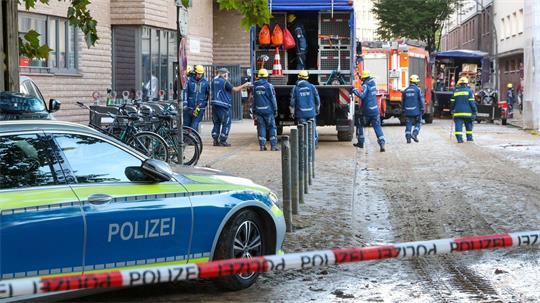 In der Fuhlsbüttler Straße ist eine Leitung gebrochen. (Archivbild) 