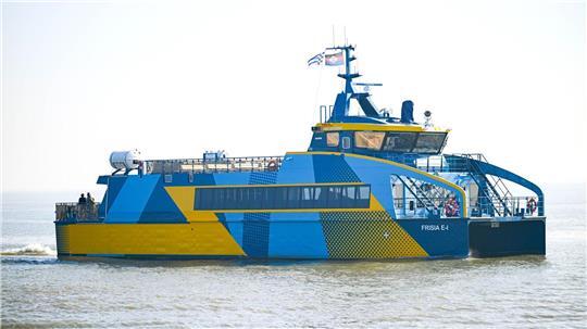 In der Hochsaison soll der E-Katamaran mehrmals täglich zwischen Norderney und Festland pendeln. (Archivbild) 