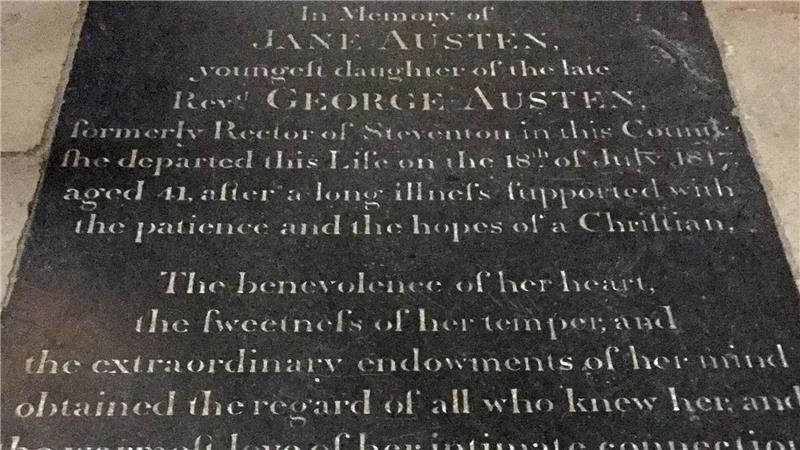 Jane Austen - Viel mehr als nur Romantik In der Kathedrale von Winchester erinnert ein Grabstein an Jane Austen. (Archivbild)