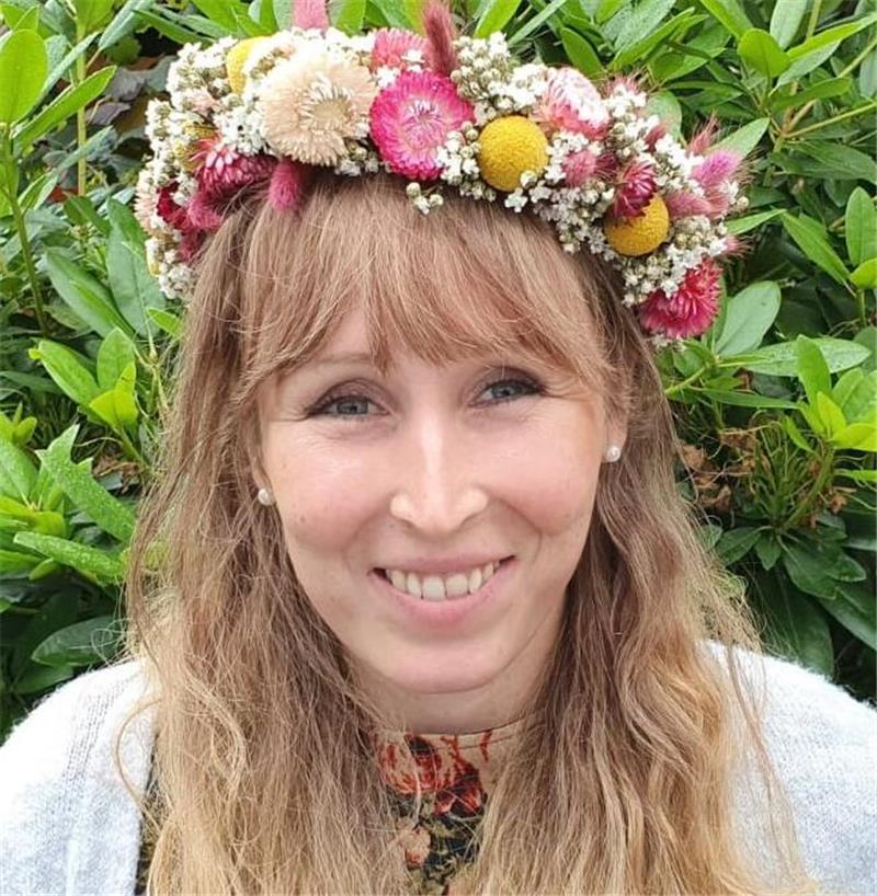 Krebs-Tod der Tochter: Wie diese Buxtehuderin ihre Trauer bewältigt In der Kürze ihrer Zeit hat Tochter Wienke so viel Liebe und Farbe ins Leben ihrer Mitmenschen gebracht.
