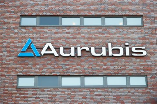 In der Nacht auf Freitag hat es einen Cyberangriff auf die IT-Systeme bei Aurubis in Finkenwerder gegebe. Foto: Georg Wendt/dpa