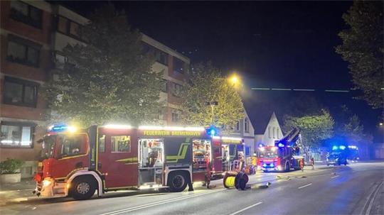 In der Stresemannstraße in Bremerhaven brannte eine Wohnung und ist derzeit nicht bewohnbar.