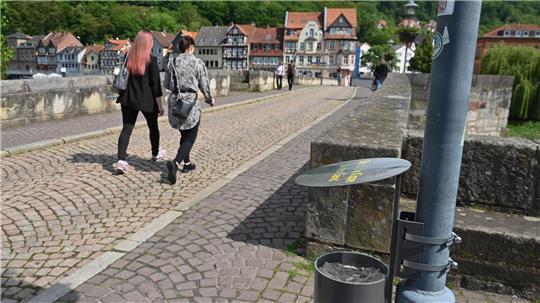 In der Vergangenheit störten Zigarettenstummel das historische Panorama.