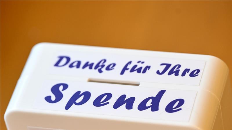 In der Weihnachtszeit gibt es viele Möglichkeiten, Bedürftigen zu helfen. (Symbolbild)