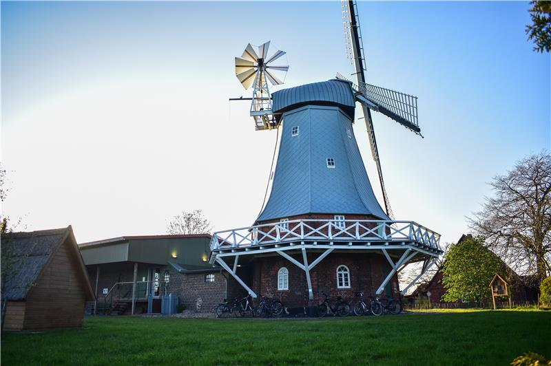 In der Windmühle Anna Maria in Mulsum fand der Bürgerdialog mit Christian Meyer statt.