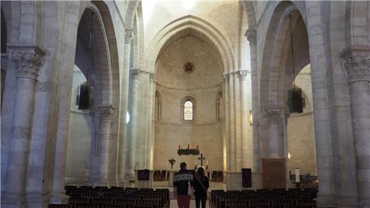 Protestantischer Bischof wirft Israel Völkermord vor In der evangelischen Erlöserkirche in der Altstadt von Jerusalem warf Bischof Ibrahim Azar in seiner Predigt am Reformationstag Israel einen Völkermord vor. (Archivbild)