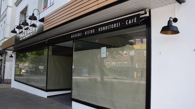 Innenstadt im Wandel: Neues Bistro für Buxtehude – Juwelier zieht um In der leer stehenden früheren Filiale der Bäckerei Hase & Igel an der Bahnhofstraße gegenüber der Post tut sich was.