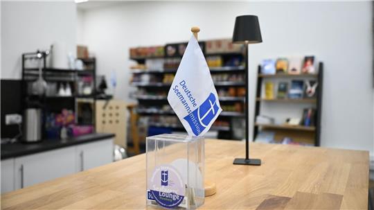 In der neuen „Seafarers‘ Lounge“ können Crewmitglieder von Kreuzfahrtschiffen kurz verschnaufen. 