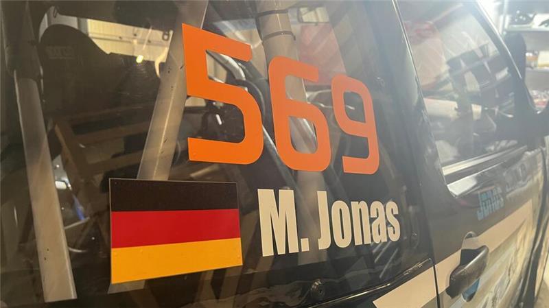 16-Jähriger aus Beckdorf fährt auf dem Estering um den deutschen Titel In der vergangenen Saison fuhr Mats Jonas außer Konkurrenz. Jetzt kämpft er sogar noch um die Deutsche Meisterschaft.