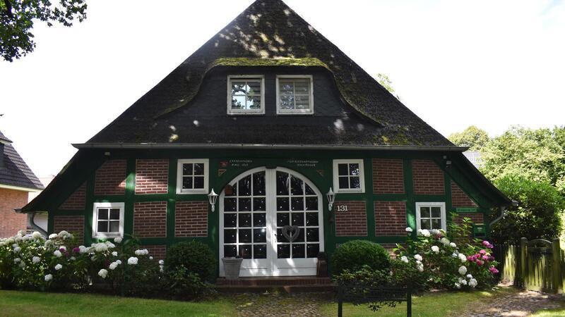 In diesem über 200 Jahre alten Bauernhaus in Altluneberg hat Ines Zeifert eine Behinderten-WG eröffnet.