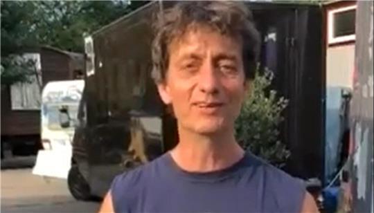In dieser Aufnahme soll RAF-Terrorist Burkhard Garweg zu sehen sein (Screenshot).