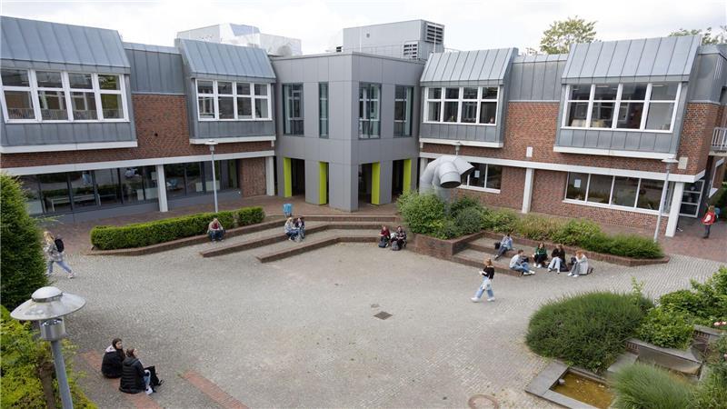 In einem Brief fordern Vertreter aus der Region Vechta Niedersachsens Wissenschaftsminister Falko Mohrs auf, die Führungsfrage an der Uni Vechta zu klären. (Archivbild)