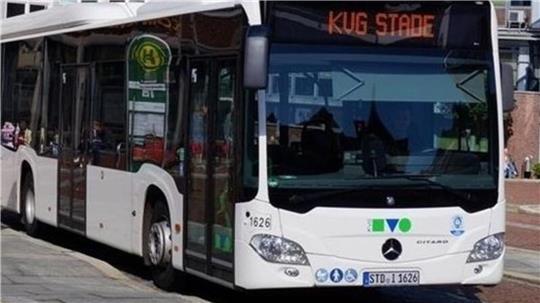 In einem Bus der KVG Stade ist es zu einem tätlichen Angriff gekommen (Symbolbild).