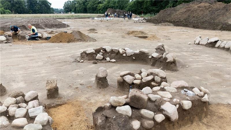 In einem Grabhügel wurde ein Bronzeschwert entdeckt (Archivbild).