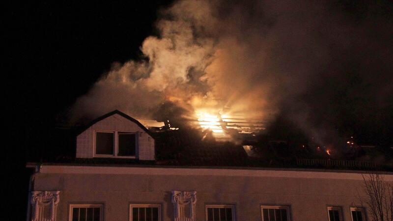 Dreijähriger bei Brand in Ludwigslust schwer verletzt In einem Mehrfamilienhaus in Ludwigslust ist ein Feuer ausgebrochen.