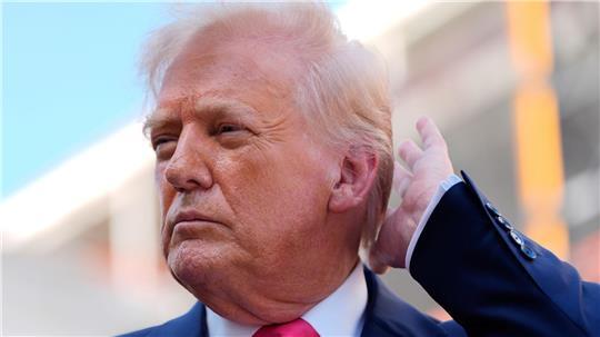 In einem Statement an mehrere US-Medien zeigte sich eine Sprecherin des Weißen Hauses erzürnt über eine Folge der US-Serie „South Park“. Darin wird Trump parodiert.