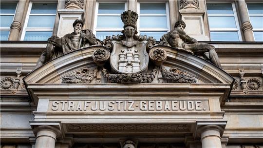 In einem Strafverfahren vor dem Landgericht Hamburg - unter anderem wegen des Vorwurfs der gefährlichen Körperverletzung - wurde jetzt das Urteil verkündet. (Symbolbild)