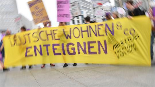 In einem Volksentscheid sprachen sich die Berliner für eine Vergesellschaftung aus. (Archivbild)