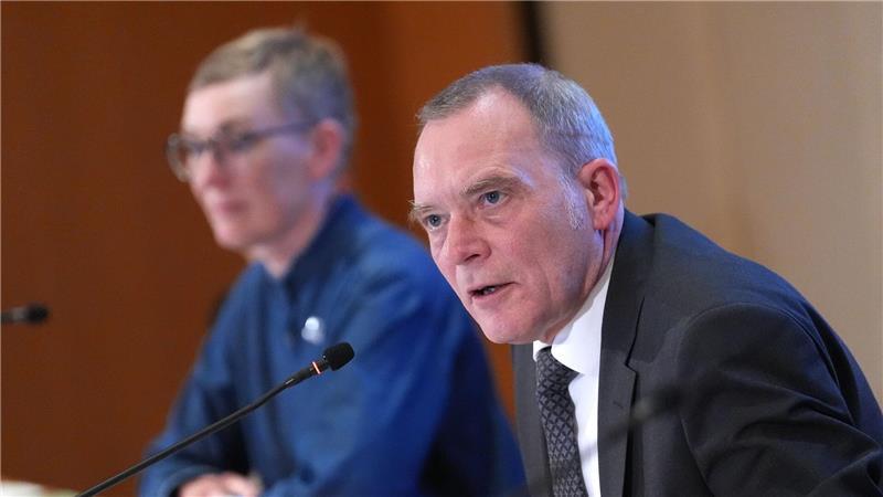 Volksentscheid bringt strengstes Klimagesetz der Republik In einer Abstimmstelle in Eimsbüttel sind die Stimmzettel vorübergehend ausgegangen, wie Landeswahlleiter Oliver Rudolf sagte.