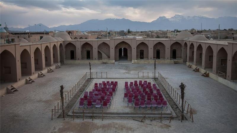 Iranische Sängerin performt ohne Kopftuch - Justizverfahren In einer Karawanserei wie dieser war Parastu Ahmadi aufgetreten. (Symbolbild)