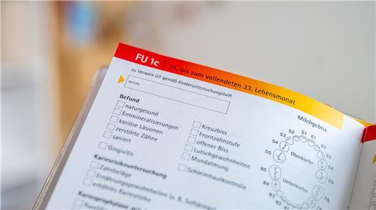 In manchen Bundesländern, etwa in Berlin, war der zahnärztliche Kinderpass auch in der Vergangenheit schon in das Gelbe Heft integriert.