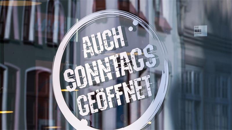 In manchen Bundesländern gibt es bereits Ausnahmeregelungen für Sonntagsöffnungen. (Symbolbild)