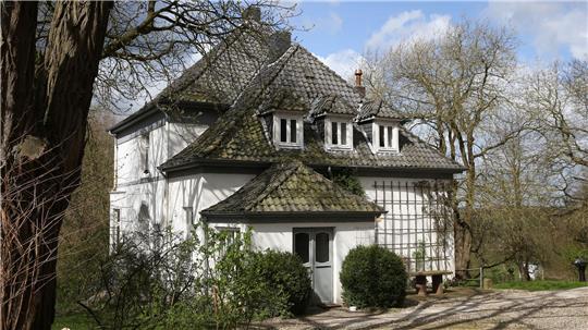 In seinem Haus in Behlendorf lebte und arbeitete Günter Grass fast 30 Jahre lang. (Archivbild)