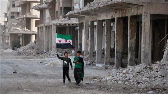 In vielen Städten Syriens liegen immer noch ganze Viertel in Trümmern. (Archivbild)
