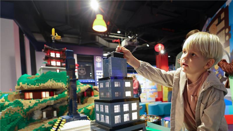 In zahlreichen Bereichen können sich die Kinder ausprobieren.