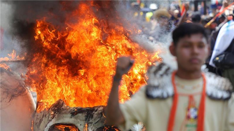 Indigene nehmen in Brasília während des jährlichen „Acampamento Terra Livre“ (Camp freie Erde) an einer Kundgebung teil.