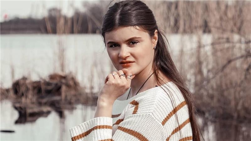 Influencerin Florina spricht über den sexuellen Kindesmissbrauch in der Familie, den sie selbst erlebt hat.