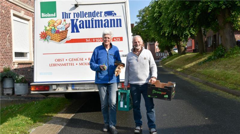 Inge Renzow freut sich, wenn Uli nach Estebrügge kommt.