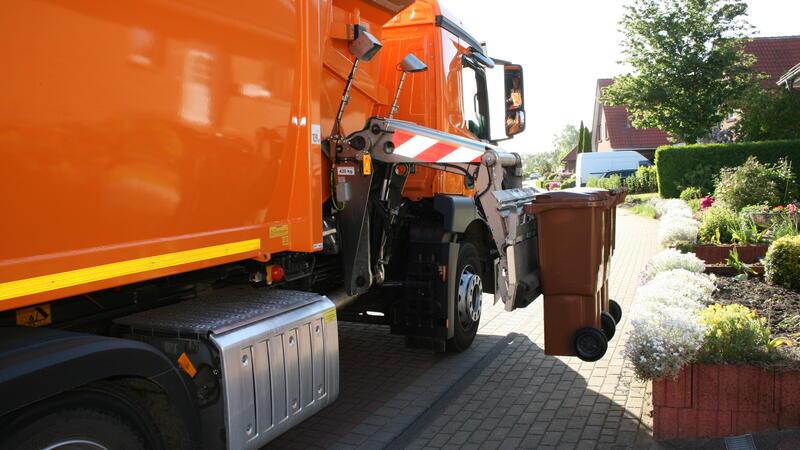Insgesamt 36 Fahrzeuge stehen für die Einsammlung von Abfällen im Landkreis zur Verfügung.