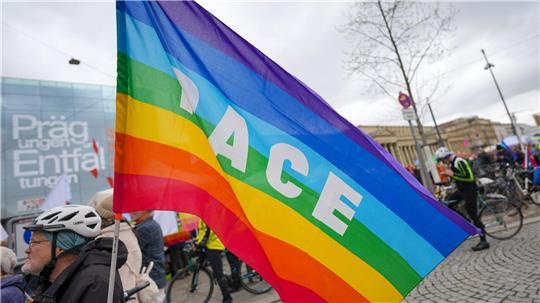 Insgesamt gab es in mehr als 100 Orten bundesweit Demonstrationen.  