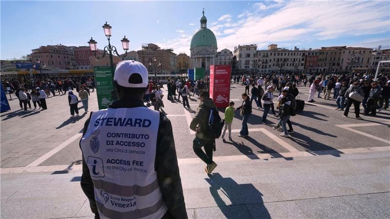 Venedig verdoppelt Eintrittspreis für Tagestouristen Insgesamt muss in diesem Jahr an 54 Tagen gezahlt werden.