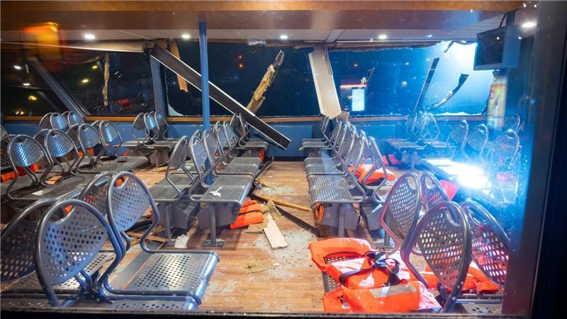 Insgesamt wurden 19 Menschen bei dem Unfall verletzt. (Archivbild)