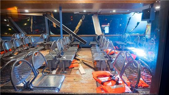 Insgesamt wurden 19 Menschen bei dem Unfall verletzt. (Archivbild)