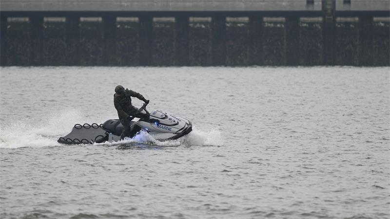 Insgesamt wurden bislang zehn der neuen Wasserfahrzeuge mit dem Namen „Biber“ beschafft. 