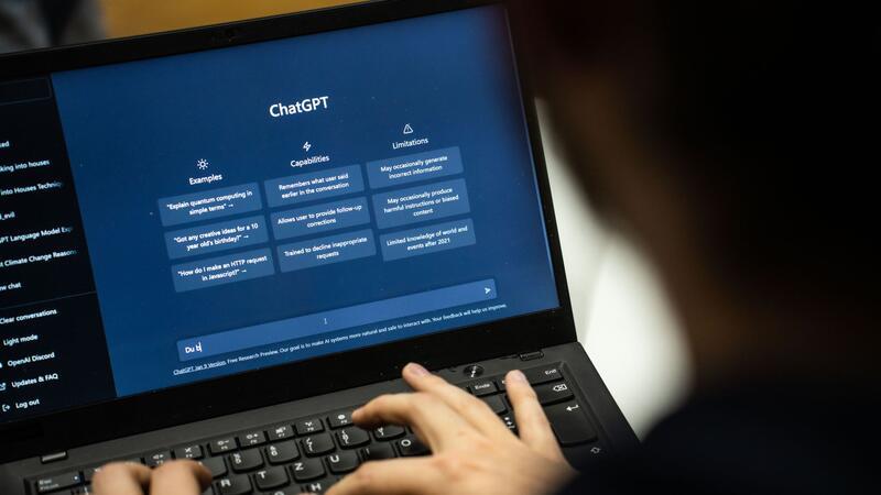 Wie Niedersachsens größte Städte KI einsetzen Intelligente Chatbots in der Verwaltung werden immer beliebter. (Archivbild)