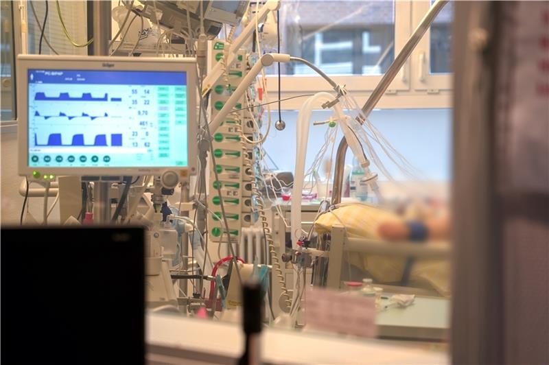 Intensivstation im Elbe-Klinikum Stade: „Die Elbe-Kliniken haben stets regelkonform gemeldet“, sagt der Medizinischer Direktor Dr. Dietmar Wietholt. Foto: Archiv