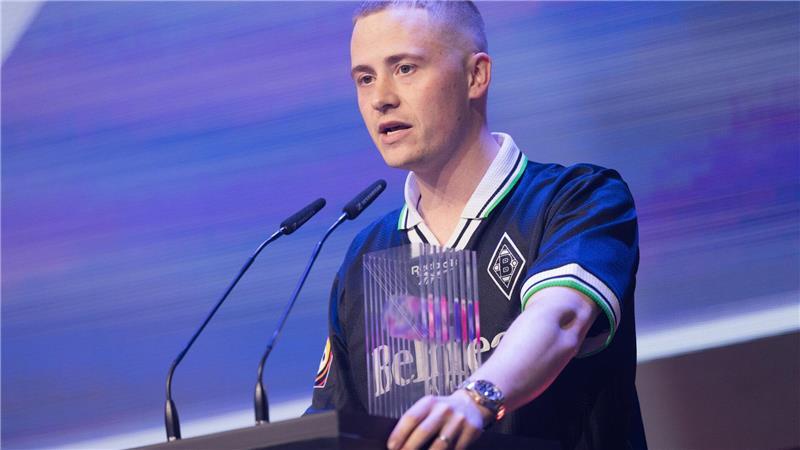 HandOfBlood räumt bei VideoDays als Creator des Jahres ab Investigativ: Marvin Wildhage gewinnt in der Kategorie „Best in Longform“.