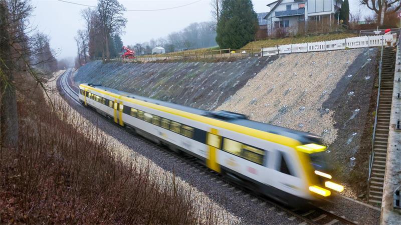 Bericht: Hangrutsch löste Zugunglück von Riedlingen aus Inzwischen fahren dort wieder Züge. (Archivbild)
