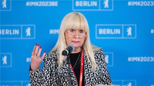 Iris Spranger (SPD), Innensenatorin in Berlin, bei der Innenministerkonferenz (IMK).